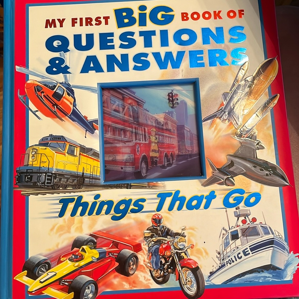 Q and A book vehicles things that go large hologram board book preschool age 3-6